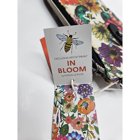 SAKROOTS In Bloom Wallet Ella Smartphone Sling Clutch Snap Closure Crossbody NEW - Picture 9 of 9